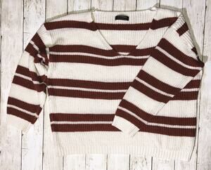 Bloomchic Striped V-Neck Sweater 14/16